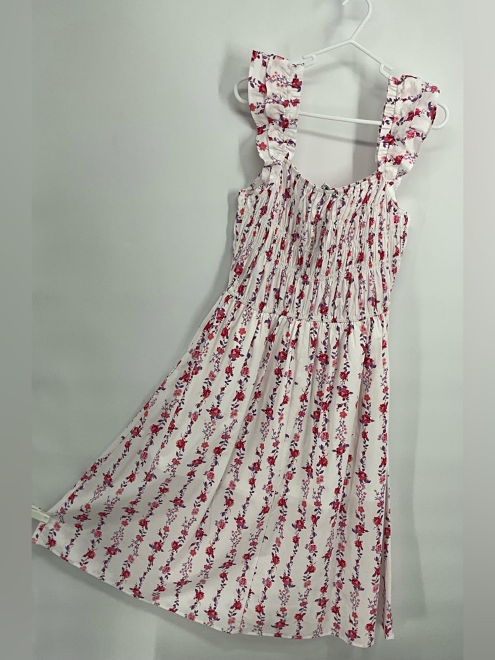 NWT Francesca’s White Floral Slip Lined Tube Sundress with Red Ruffle Print M